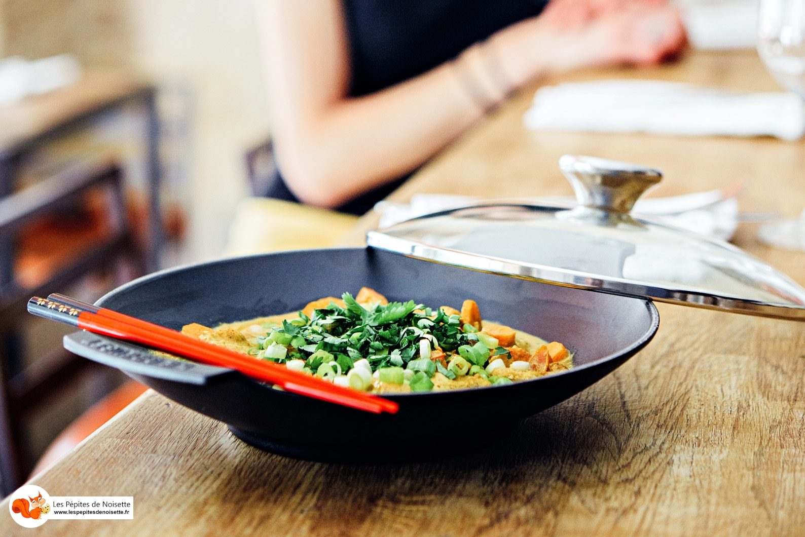 Shooting Le Creuset Gamme Pro Restaurant Vingt2 (1 Sur 7) Shooting Le Creuset Gamme Pro Restaurant Vingt2 (1 Sur 7)