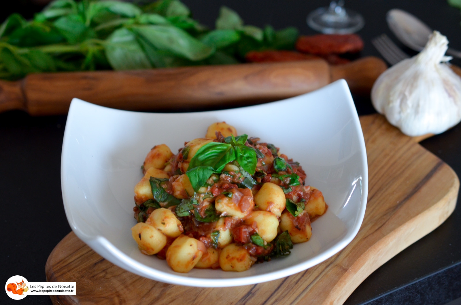 Gnocchis 2 Tomates Parmesan Basilic (8 Sur 8) Gnocchis 2 Tomates Parmesan Basilic (8 Sur 8)