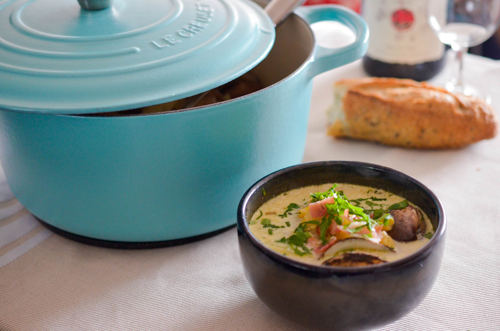Shellfish Chowder (5 Sur 8) Shellfish Chowder (5 Sur 8)