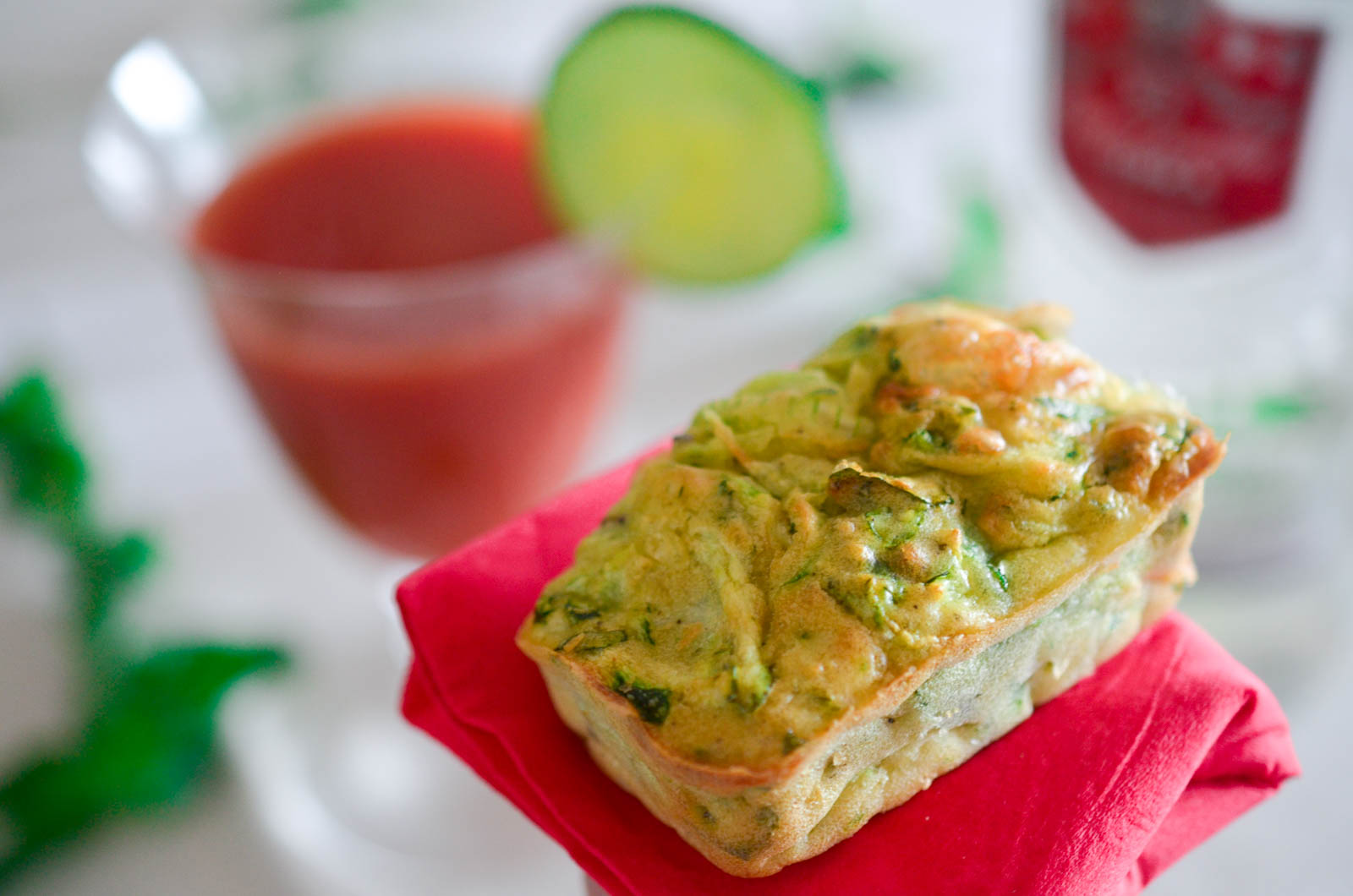 Cake Menthe Courgette Bonde Chèvre (5 Sur 5) Cake Menthe Courgette Bonde Chèvre (5 Sur 5)