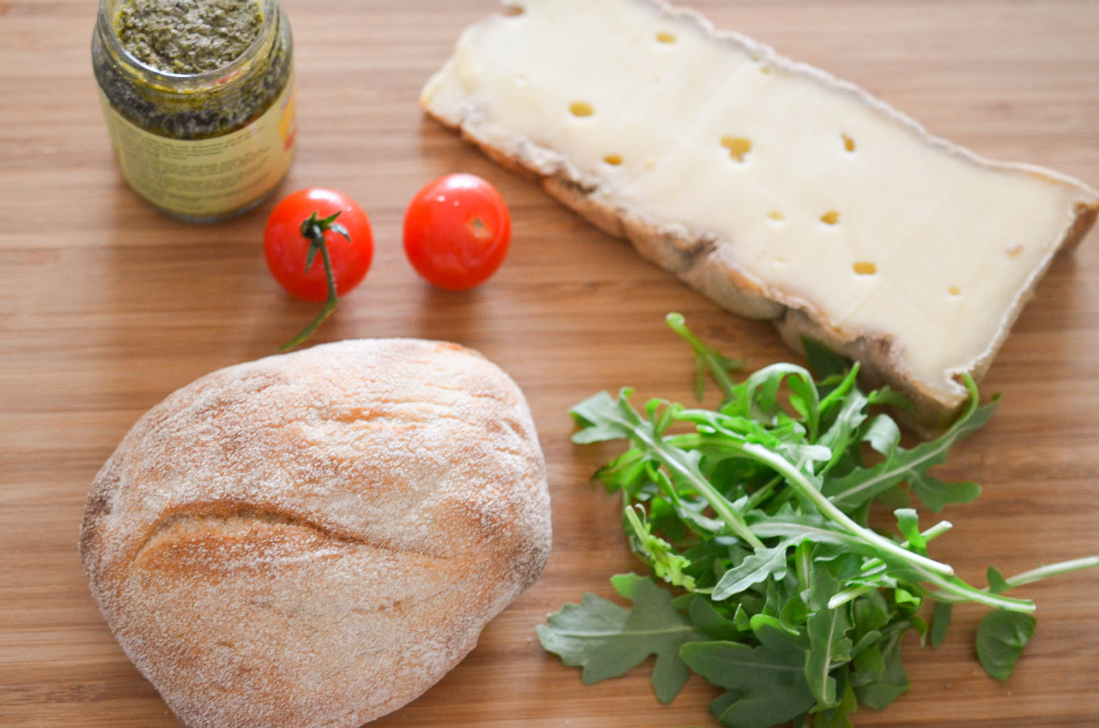 Grilled Cheese Fontina Focaccia (2 Sur 8) Grilled Cheese Fontina Focaccia (2 Sur 8)