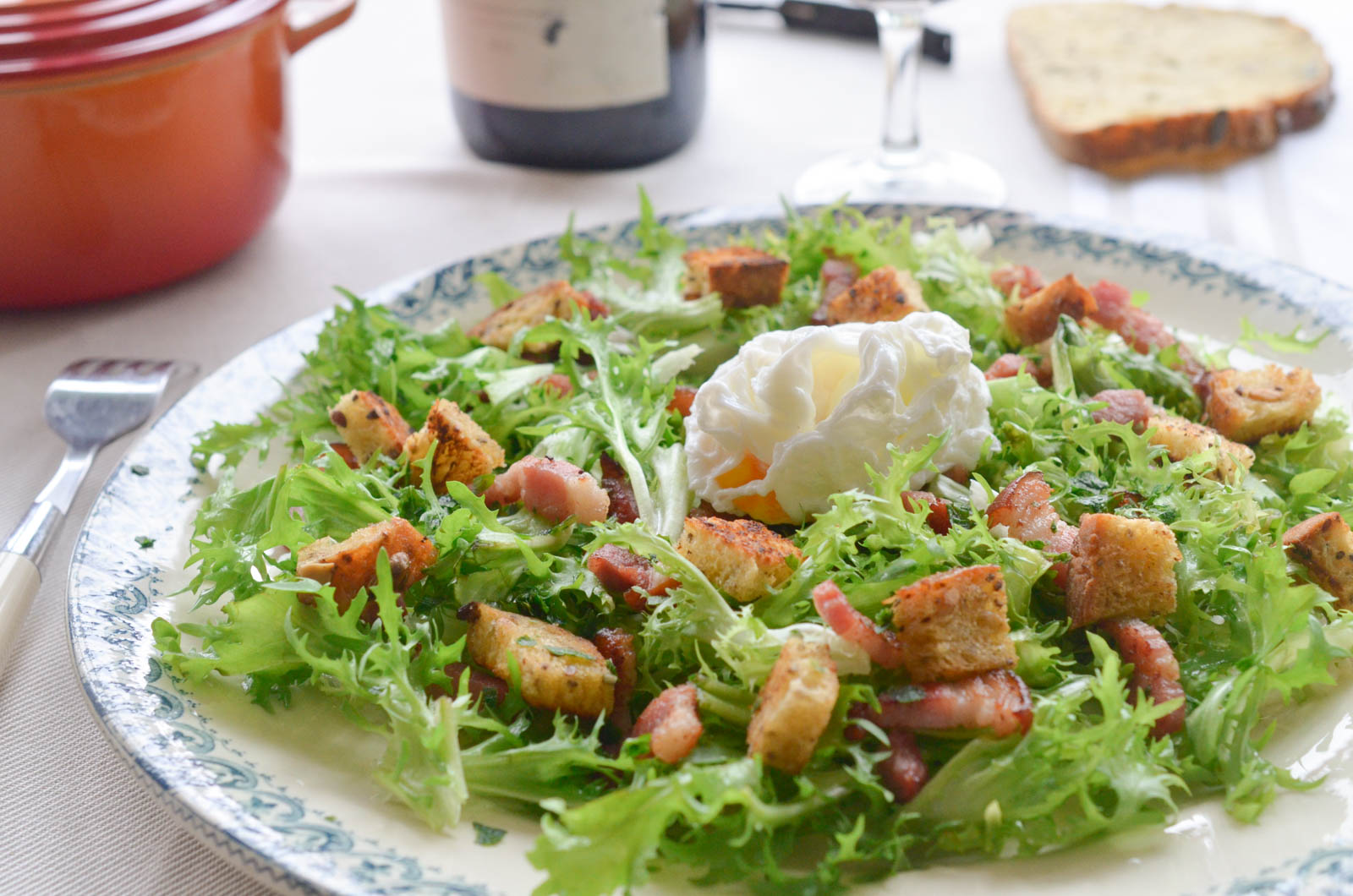 Salade Lyonnaise (7 Sur 9) Salade Lyonnaise (7 Sur 9)