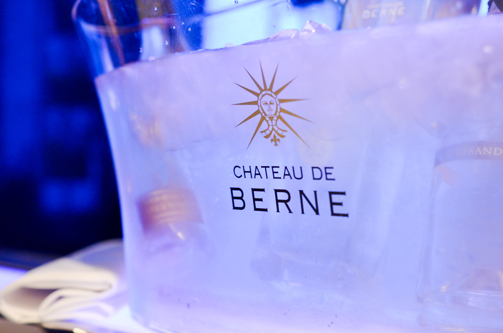 Rose Vin Chateau De Bern Hexagone 2 Sur 7 Rose Vin Chateau De Bern Hexagone 2 Sur 7