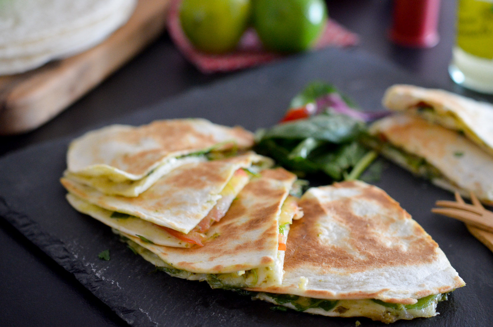Quasadillas Pesto Tomate Mozzarella 4 Sur 8 Quasadillas Pesto Tomate Mozzarella 4 Sur 8