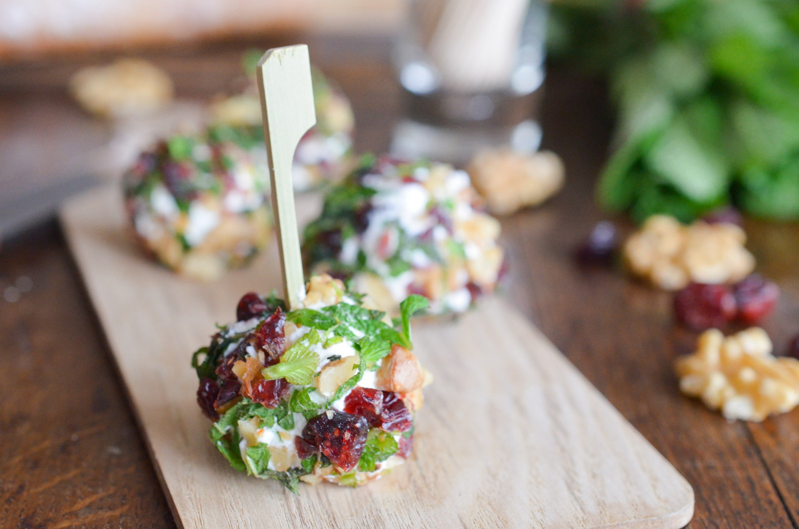 Boule Aperitive Chevre Cranberries (13 Sur 15) Boule Aperitive Chevre Cranberries (13 Sur 15)