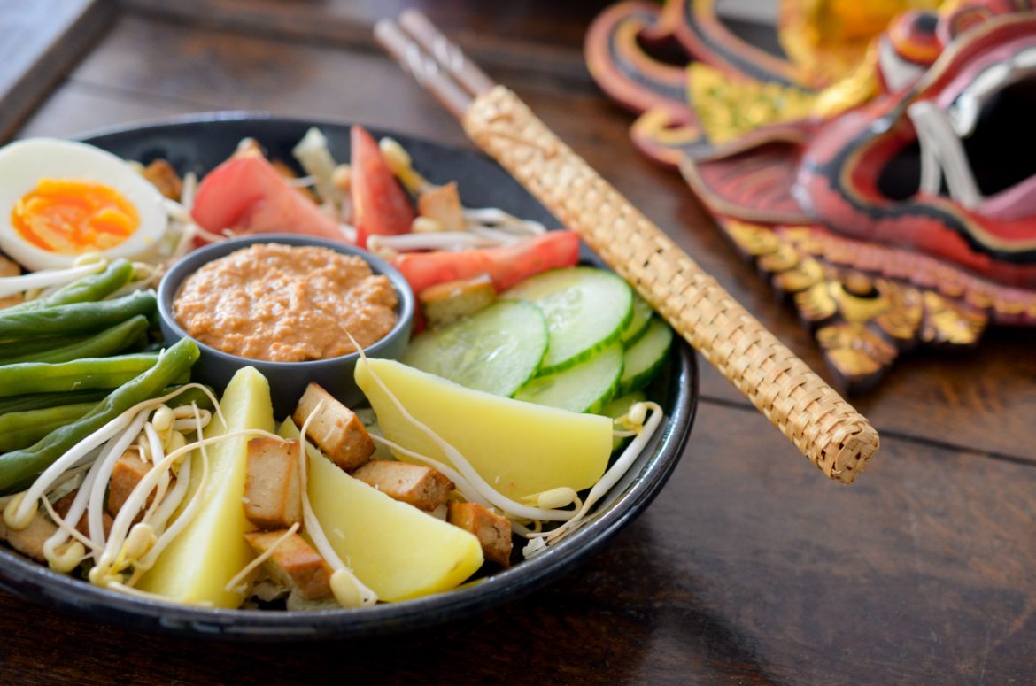 Gado Gado Legumes Sauce Cacahuetes (7 Sur 12) Gado Gado Legumes Sauce Cacahuetes (7 Sur 12)