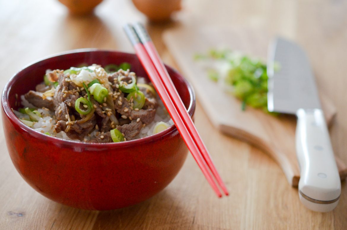 Donburi Boeuf (2 Sur 10) Donburi Boeuf (2 Sur 10)
