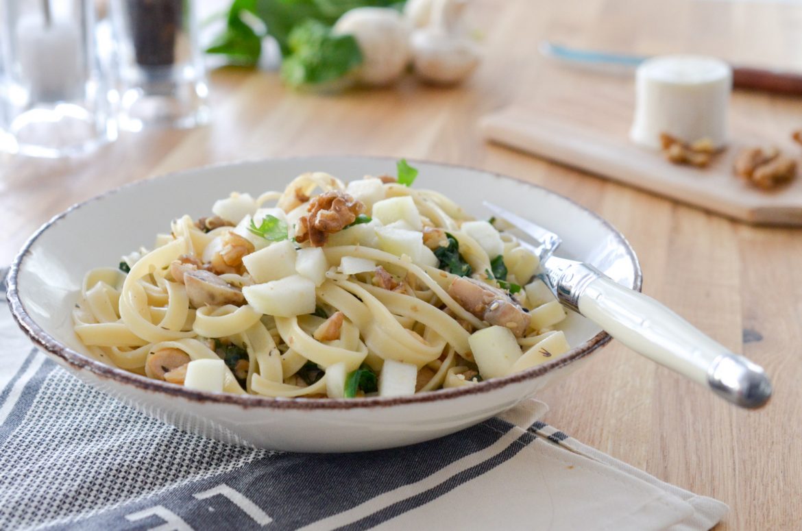 Fettuccine Poire Chevre Noix (1 Sur 8) Fettuccine Poire Chevre Noix (1 Sur 8)