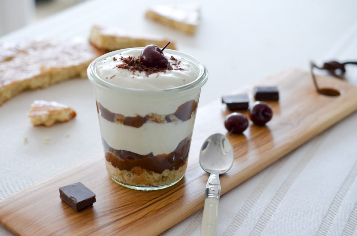Verrine Beurlay Foret Noire 1 (6 Sur 7) Verrine Beurlay Foret Noire 1 (6 Sur 7)