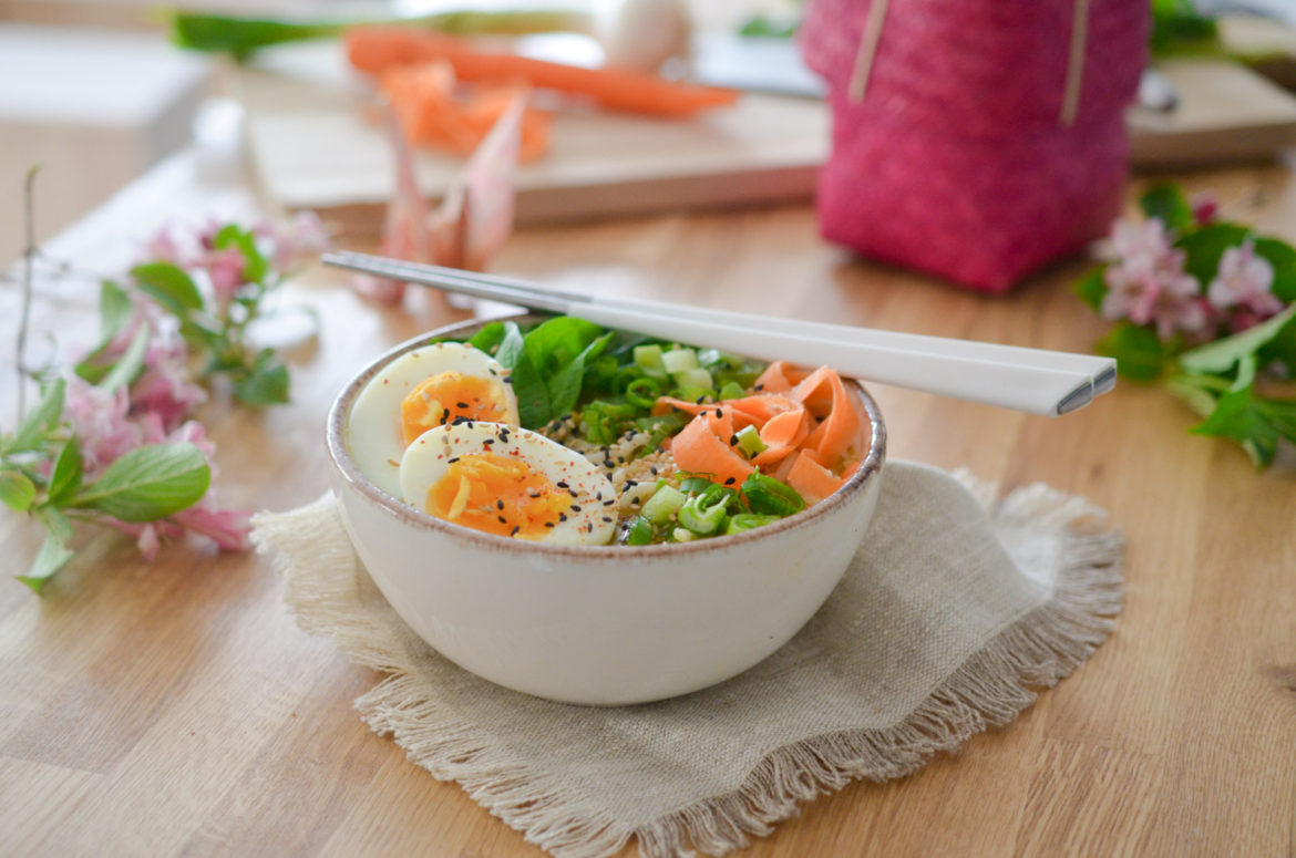 Ramen Vegetarien Express (5 Sur 10) Ramen Vegetarien Express (5 Sur 10)