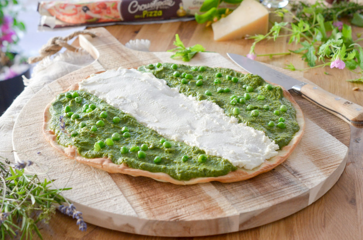 Pizza Nigeria Croustipate (3 Sur 10) Pizza Nigeria Croustipate (3 Sur 10)
