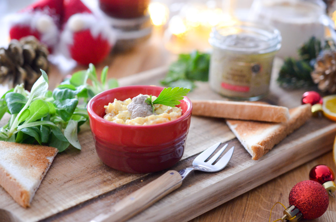 Oeufs Brouilles Truffe Champignons Noel 2 Oeufs Brouilles Truffe Champignons Noel 2